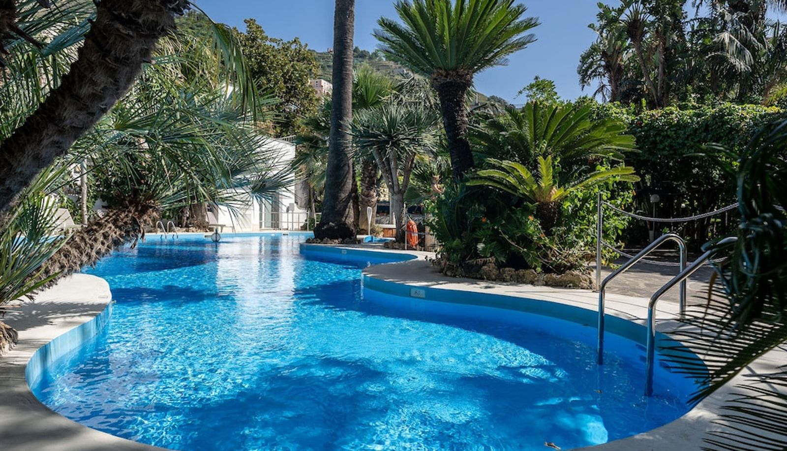 Pool - Reginna Palace Hotel