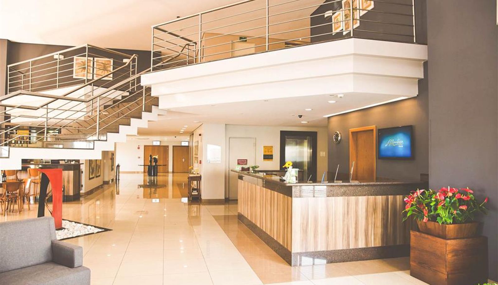 Lobby - Comfort Hotel Araraquara