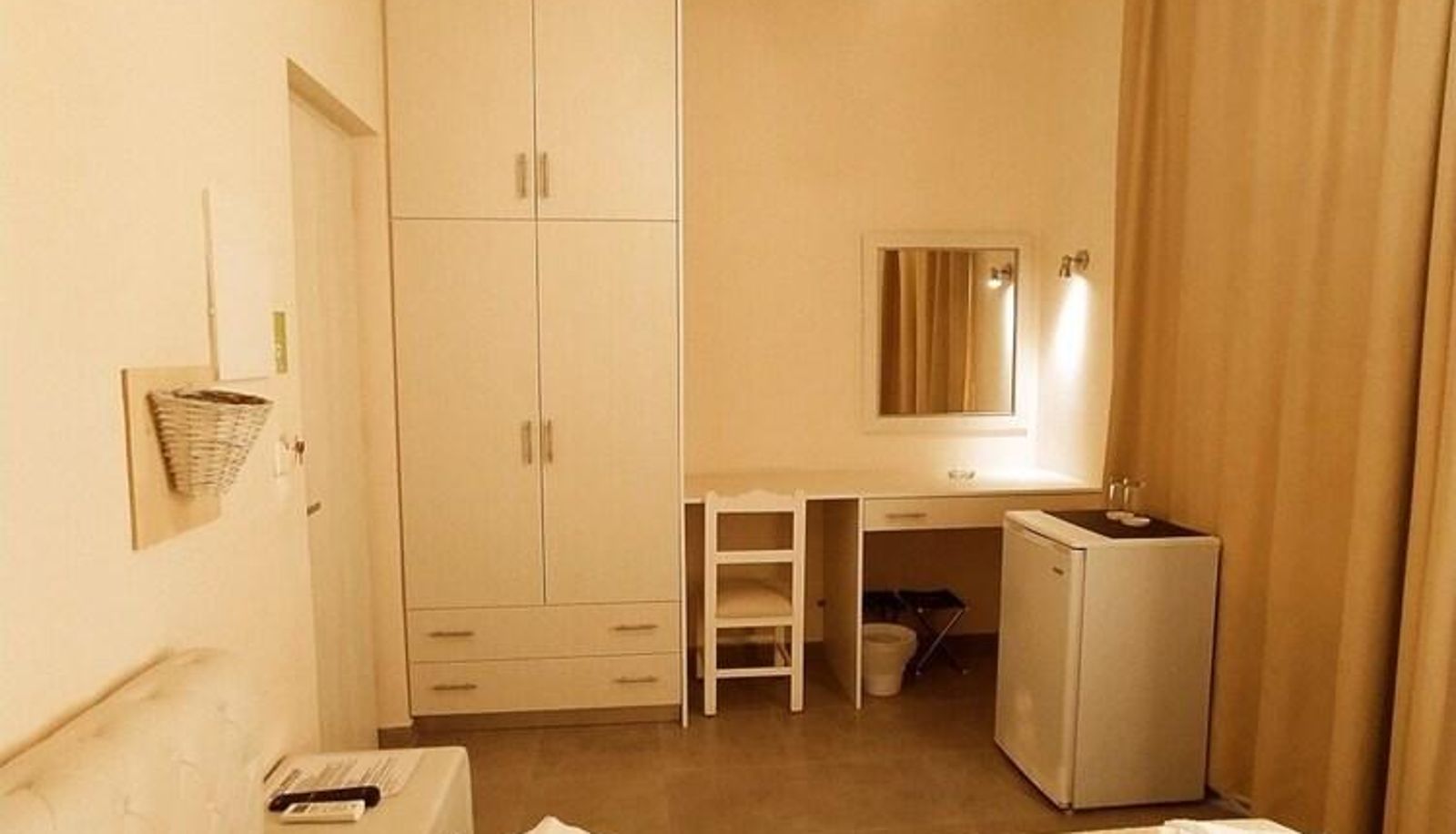Budget room (single) - Hotel Amaryllis