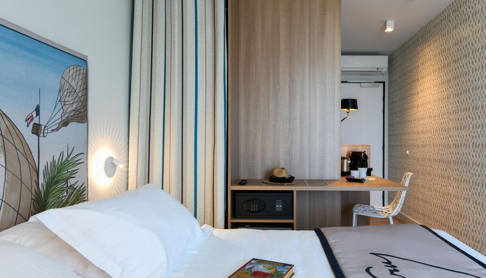 Room - Hotel Jules Verne Biarritz