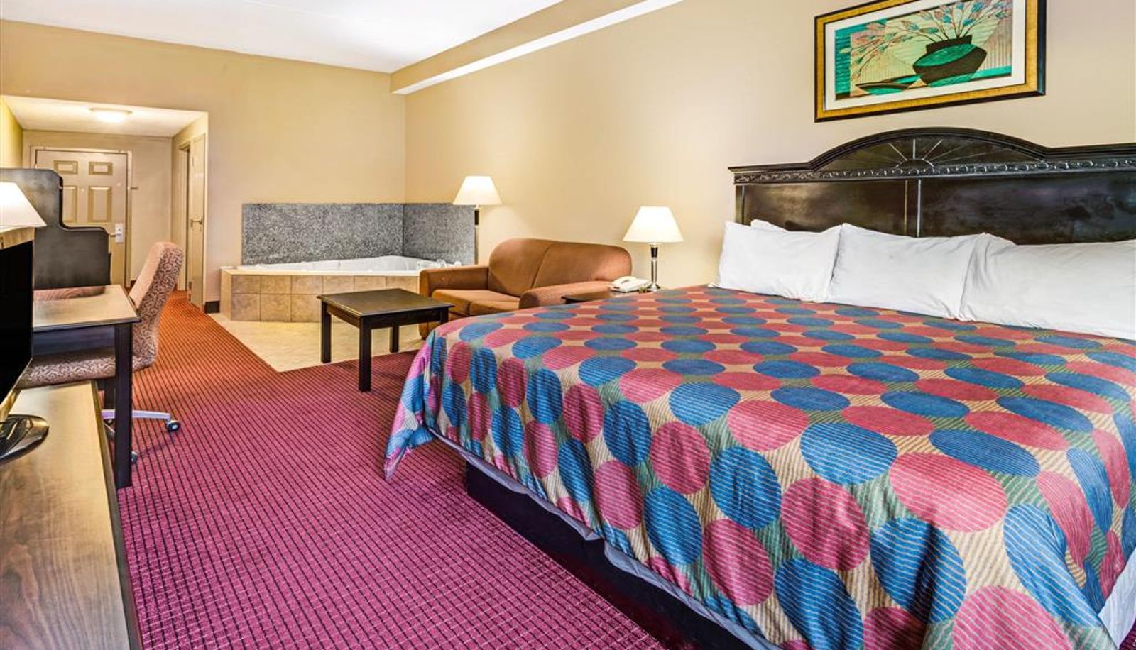 Suite - Days Inn & Suites by Wyndham Jeffersonville IN