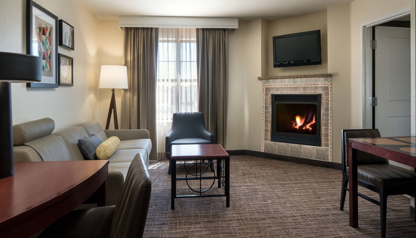 Zimmer - Residence Inn by Marriott Camarillo