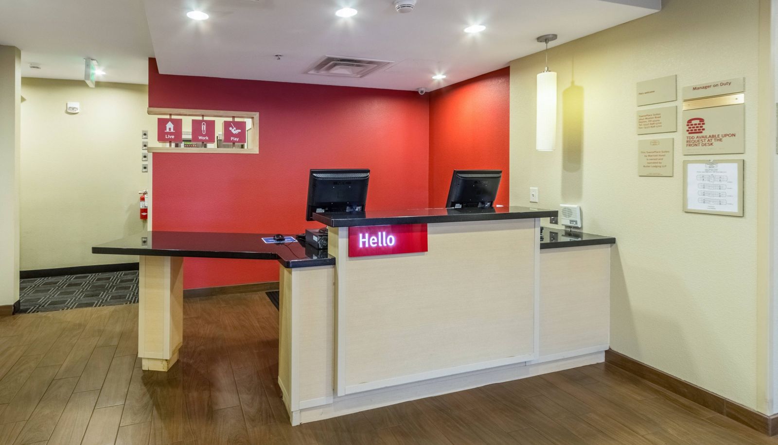 Hall - TownePlace Suites by Marriott Dayton North