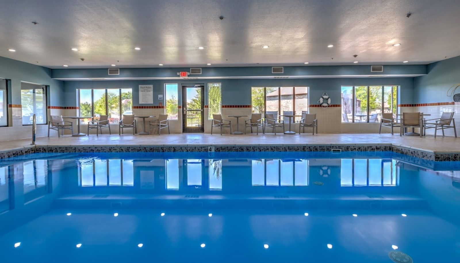 Pool - Holiday Inn Express & Suites SHELBYVILLE INDIANAPOLIS by IHG