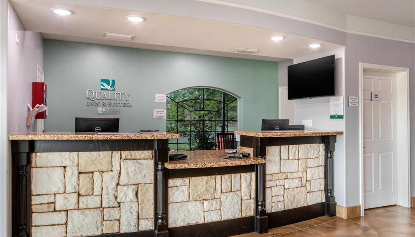Sala - Quality Inn & Suites at The Outlets Mercedes/Weslaco