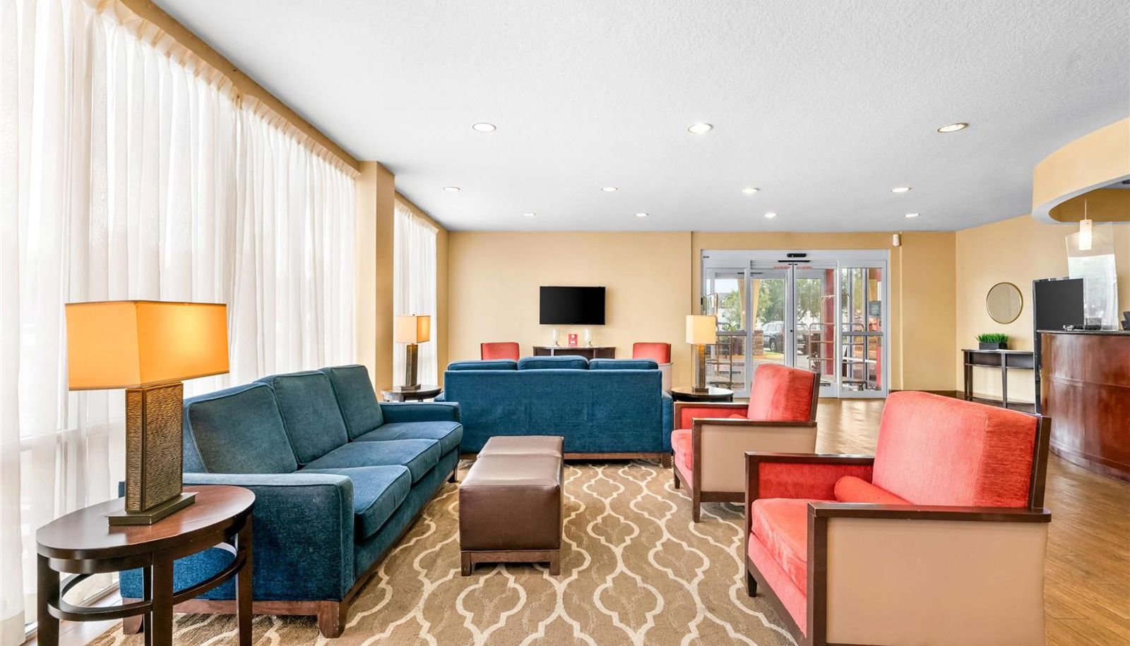 Lobby - Comfort Suites Orlando Airport