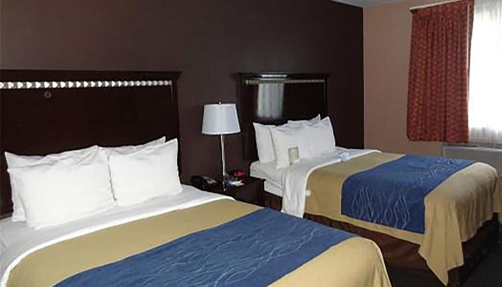 Zimmer - Travelodge by Wyndham Ozone Park
