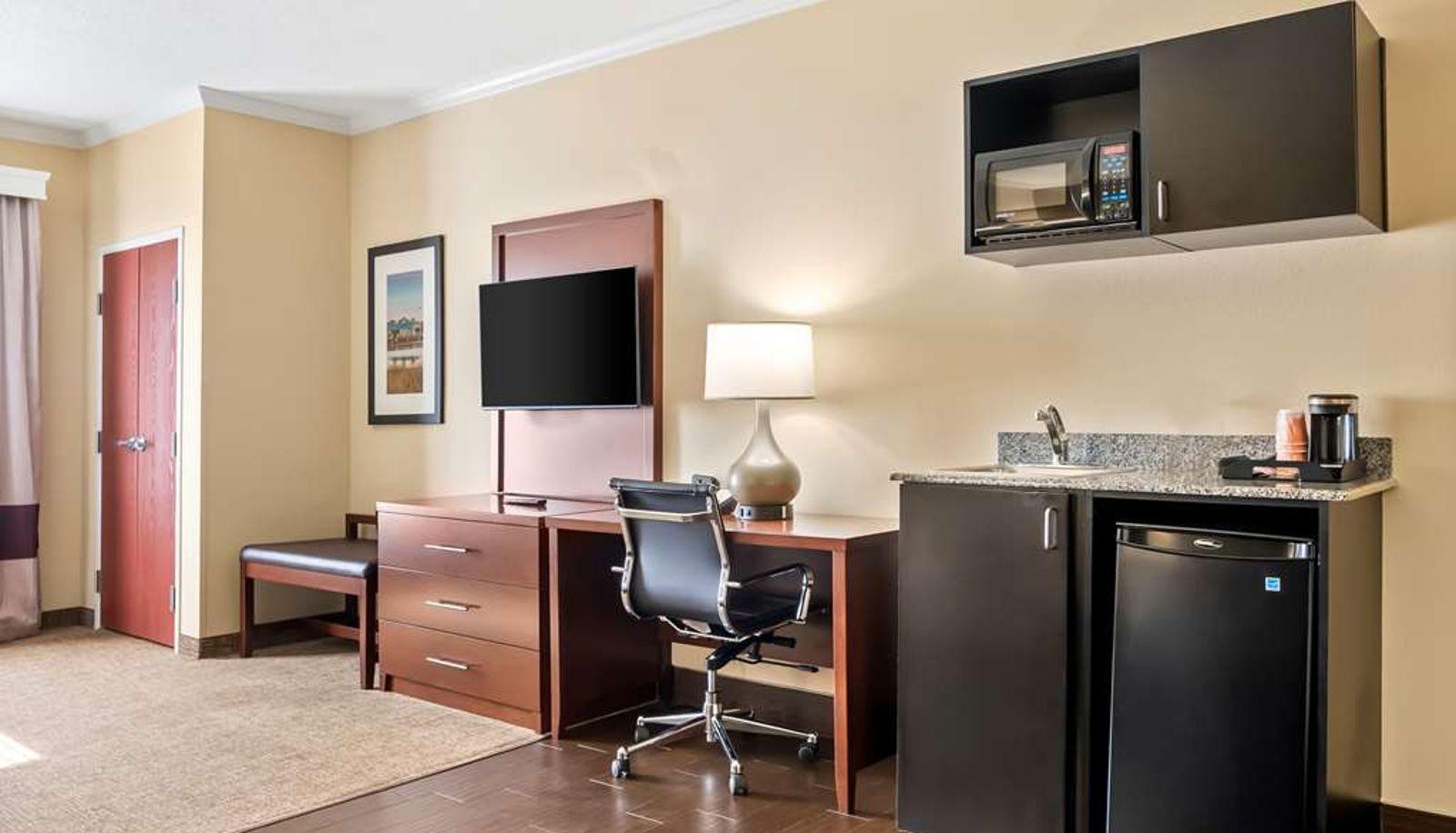 Zimmer - Comfort Suites Panama City near Tyndall AFB