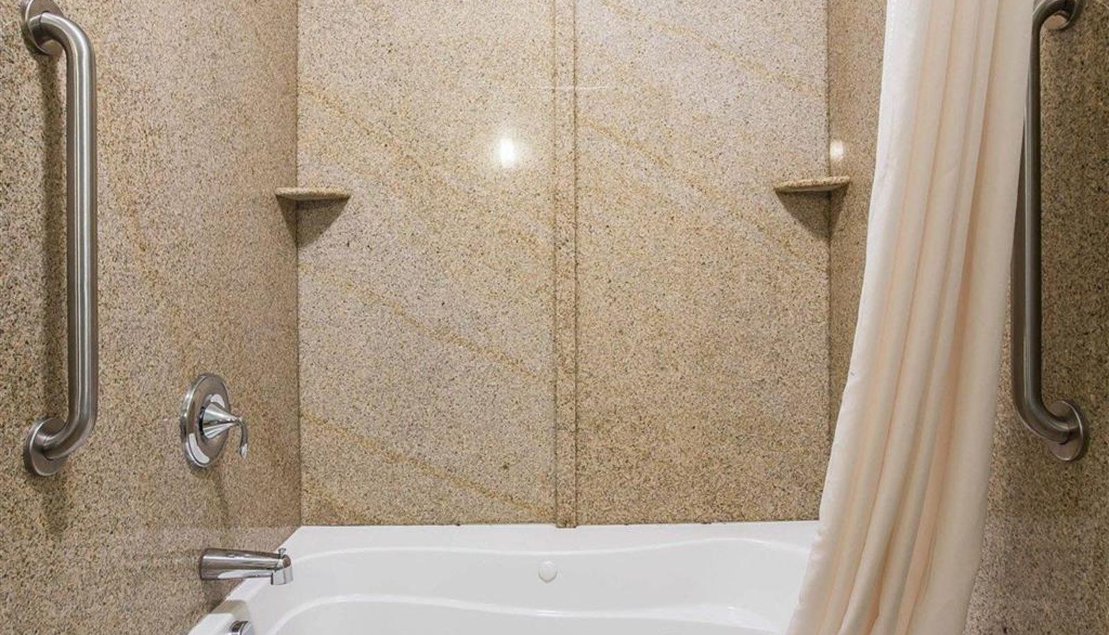 Zimmer - Comfort Suites Simpsonville - Greenville