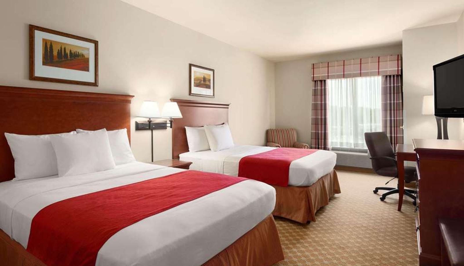 Camera - Country Inn & Suites by Radisson Tifton GA