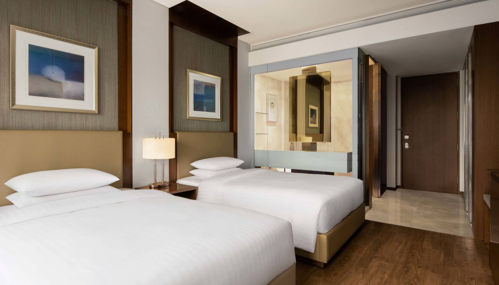 Zimmer - Courtyard by Marriott Seoul Times Square