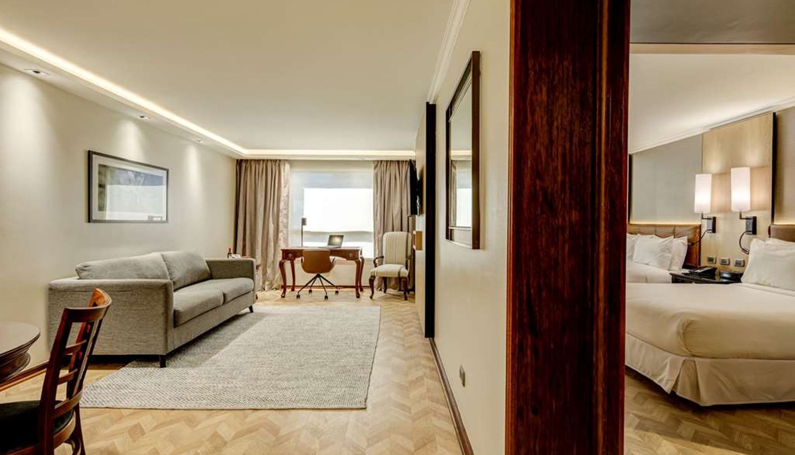 Suite - Plaza el Bosque Ebro