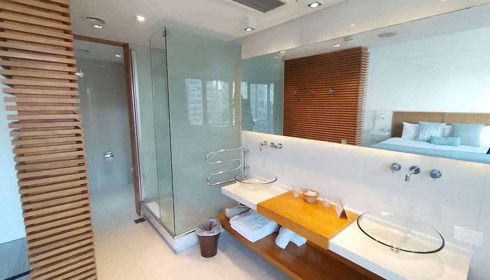 Superior room (double) - CasaCalma Hotel