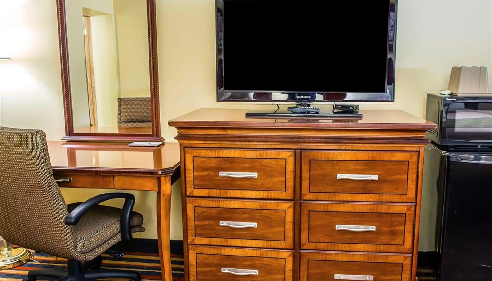 Kamer - Econo Lodge Jefferson Hills Hwy 51