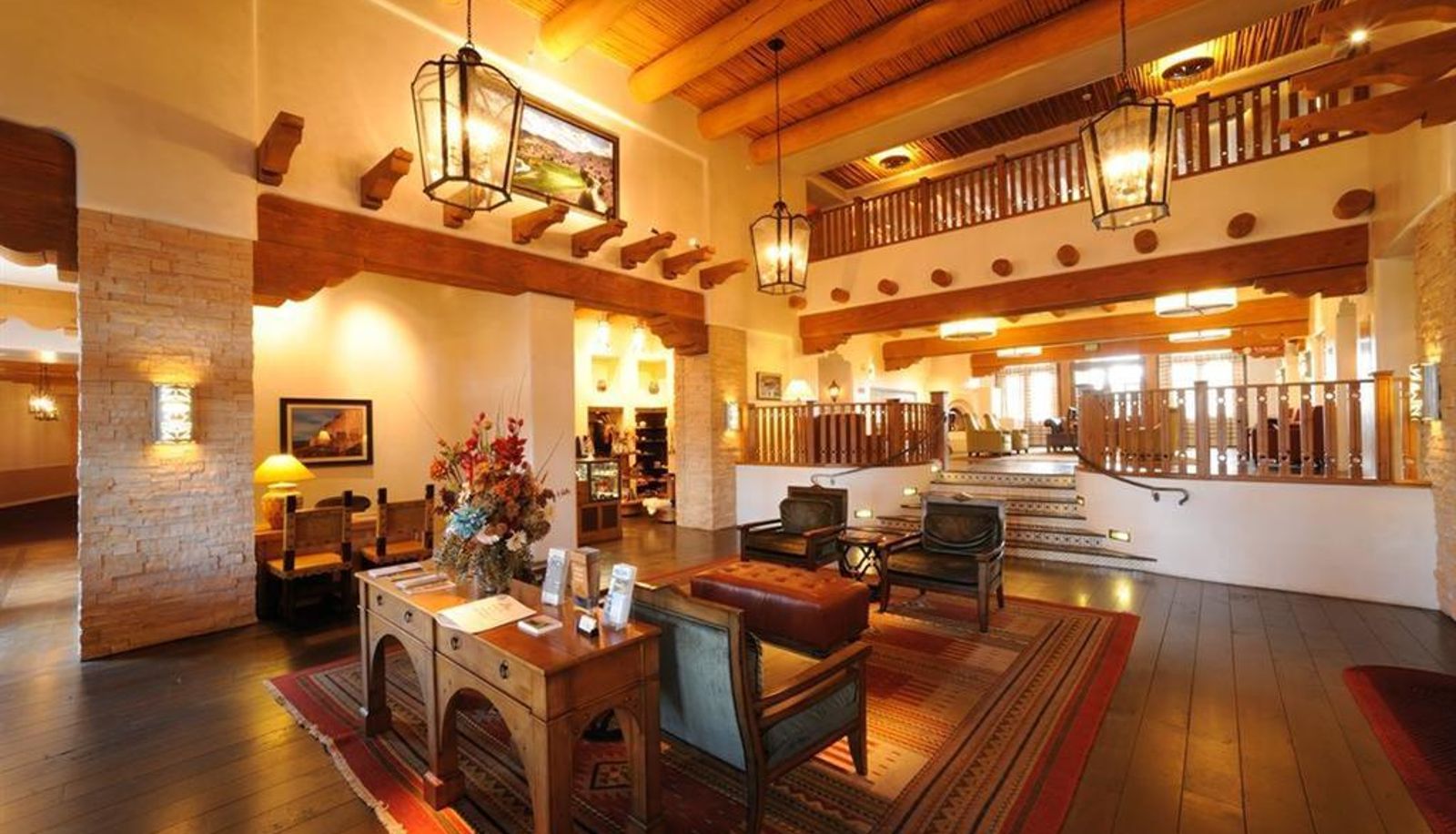 Hall - SANTA CLARAN HOTEL