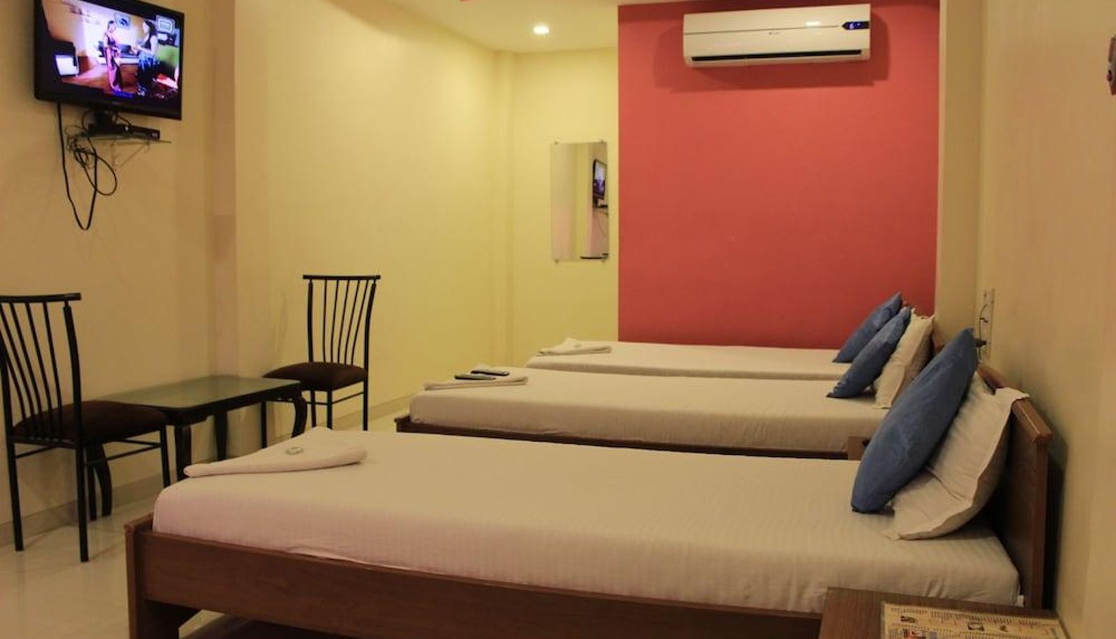 Chambre Standard - Hotel Sai Residency