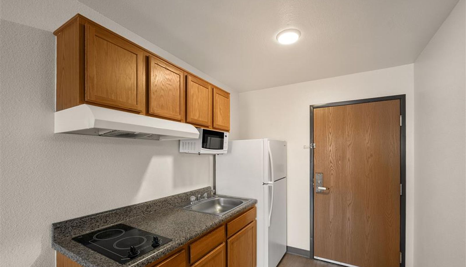 Room - WoodSpring Suites Rockwall-East Dallas