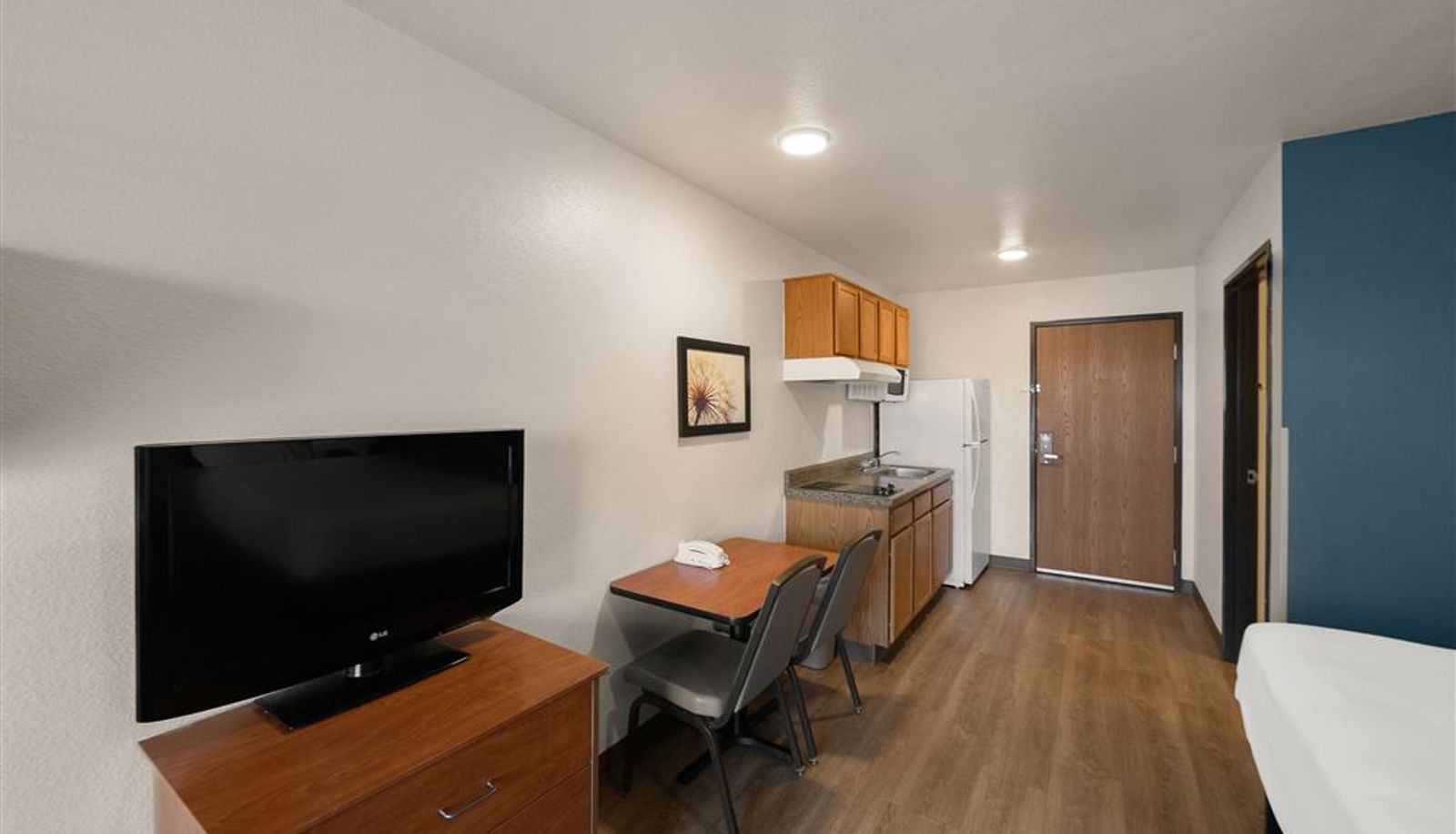 Room - WoodSpring Suites Rockwall-East Dallas