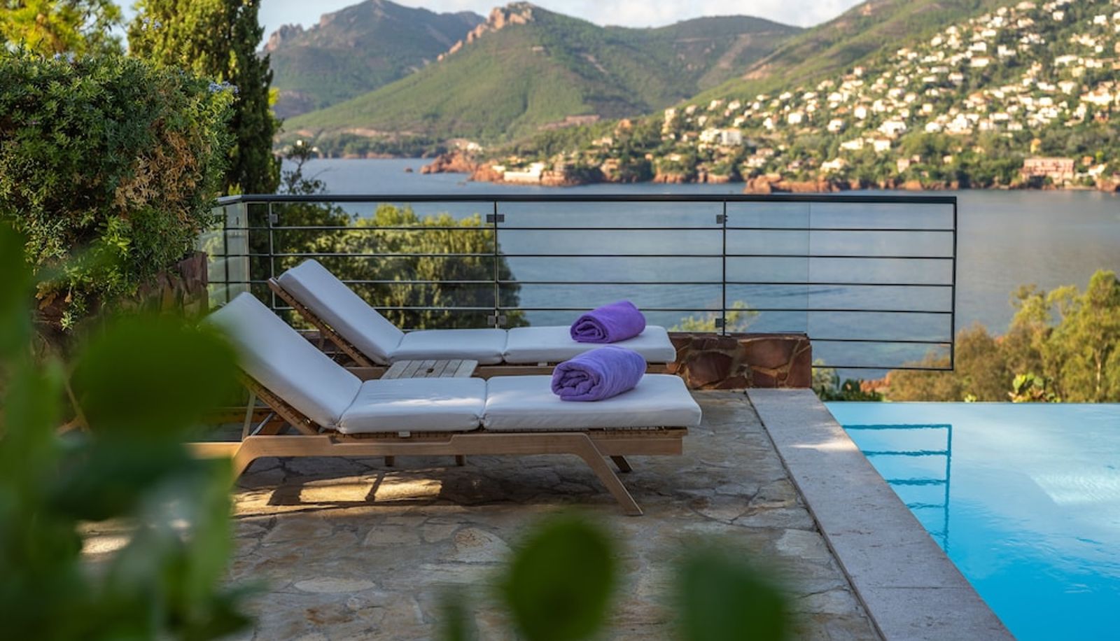 Piscina - Tiara Yaktsa Côte d'Azur
