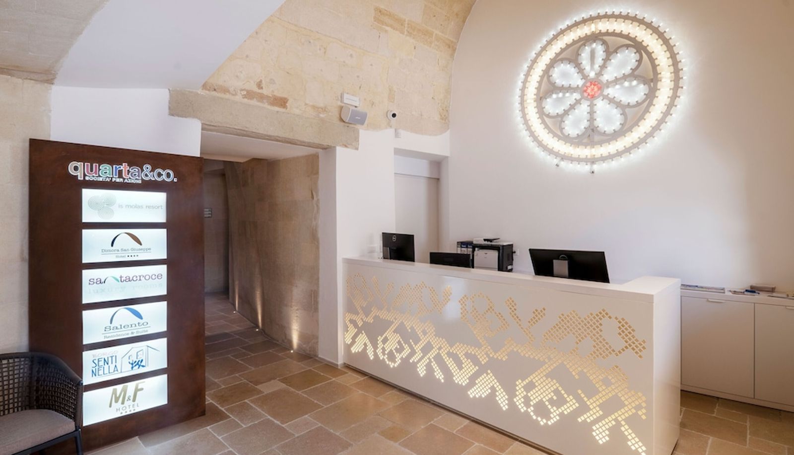 Rezeption - Dimora San Giuseppe Hotel & SPA****