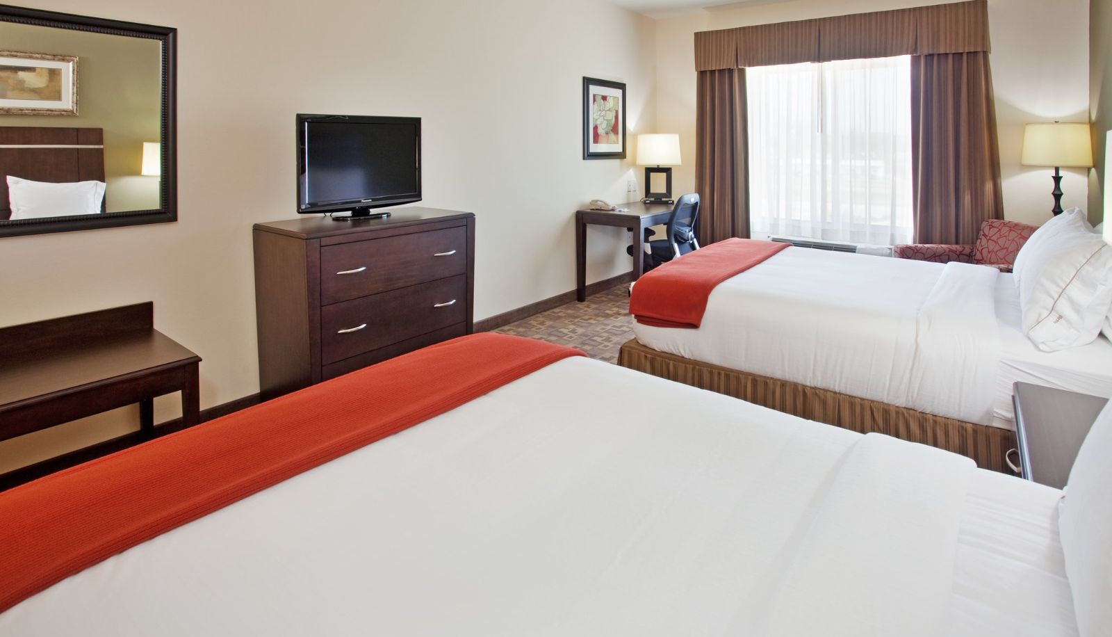 Habitación - Holiday Inn Express & Suites TOPEKA NORTH by IHG