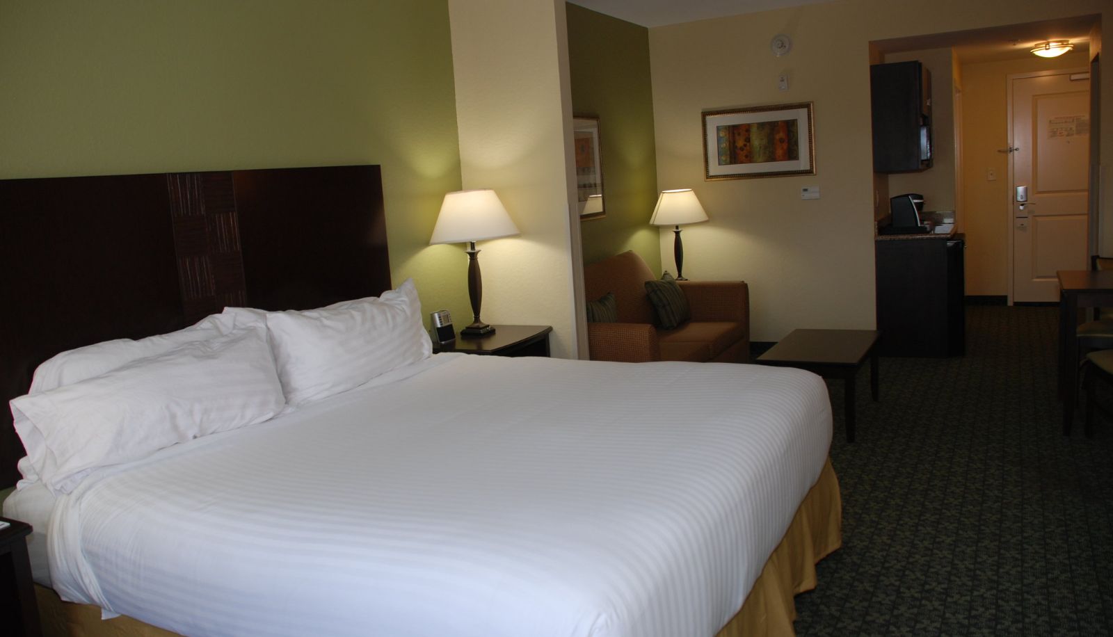 Room - Holiday Inn Express & Suites COVINGTON by IHG