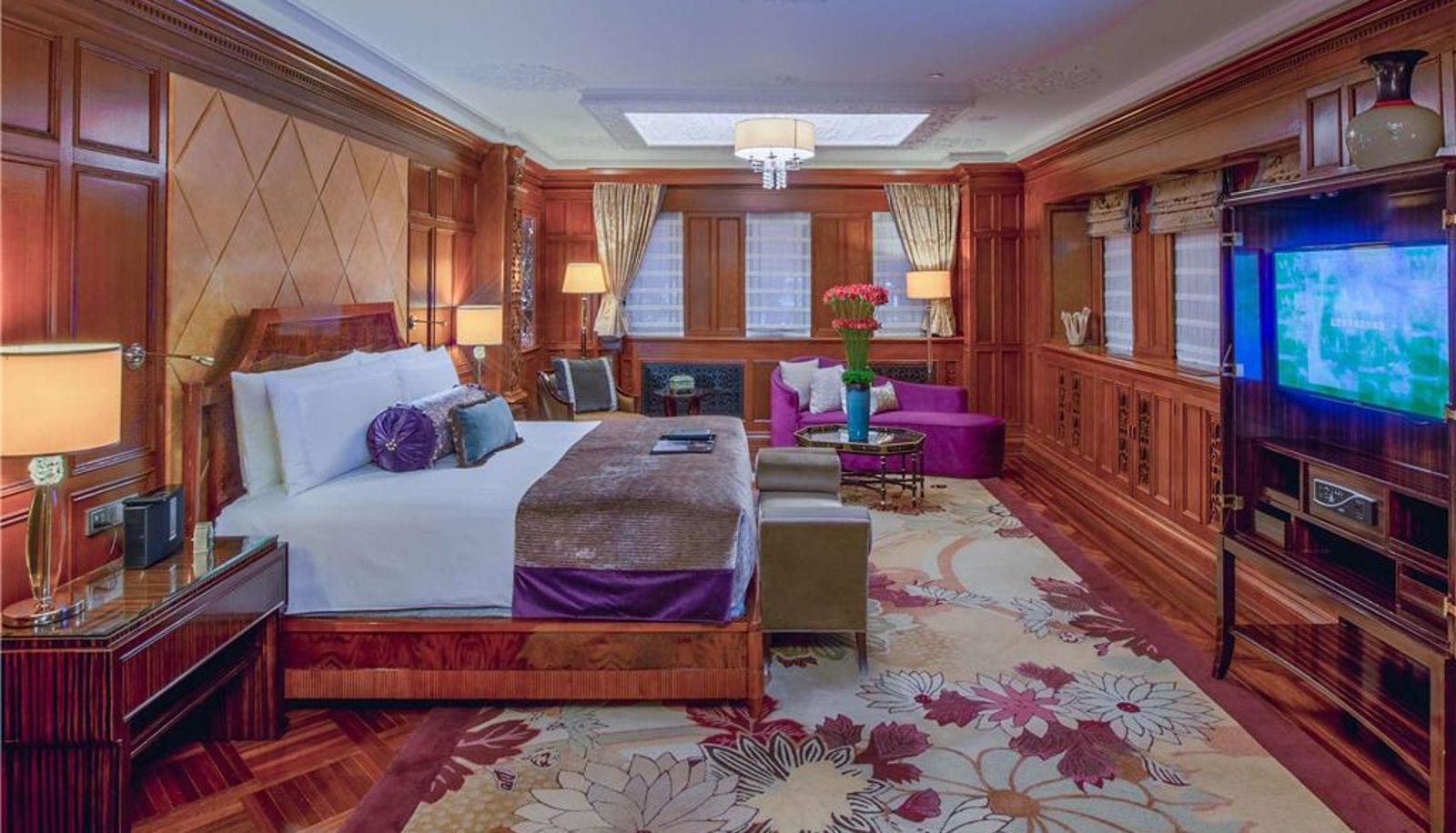 Room - Fairmont Peace Hotel
