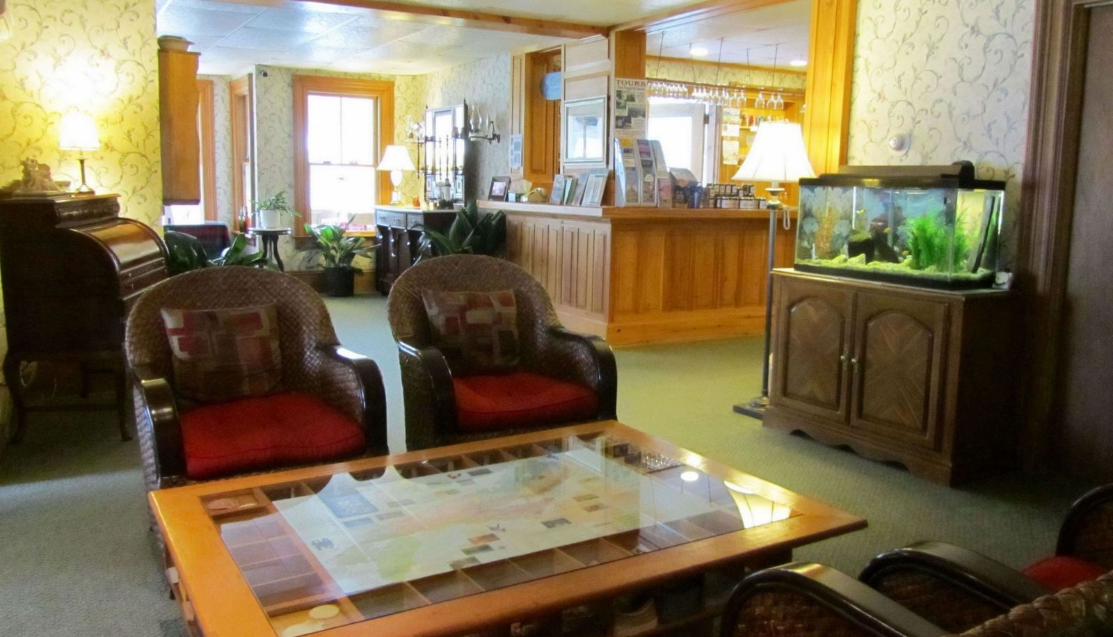 Hall - Harbourview Inn