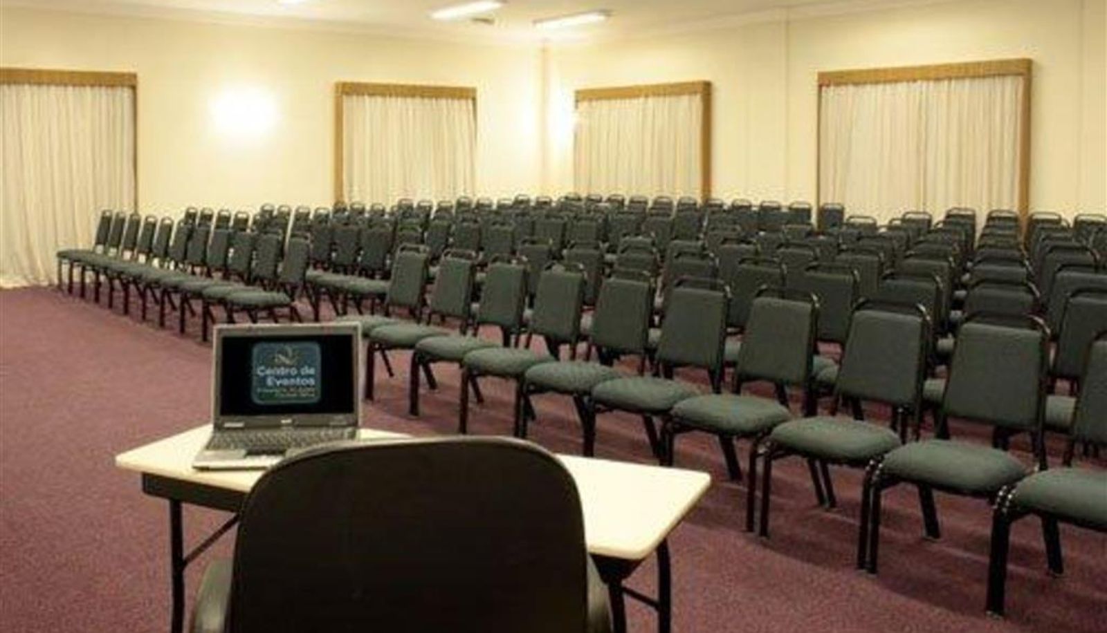 Konferenzraum - Quality Hotel Jundiai