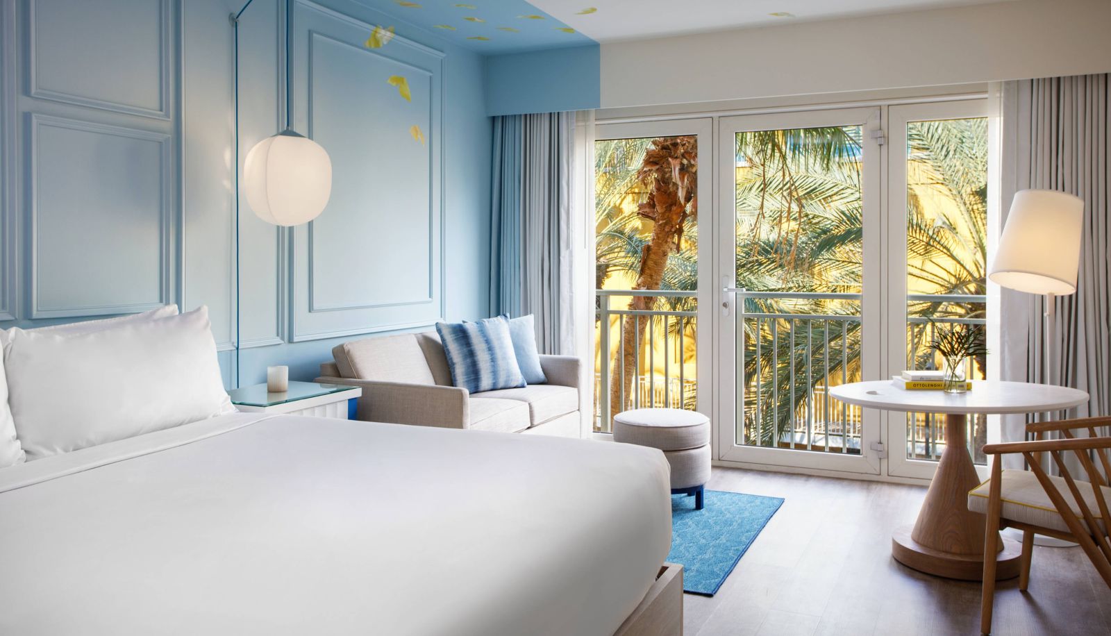 Zimmer - Renaissance Wind Creek Curacao Resort