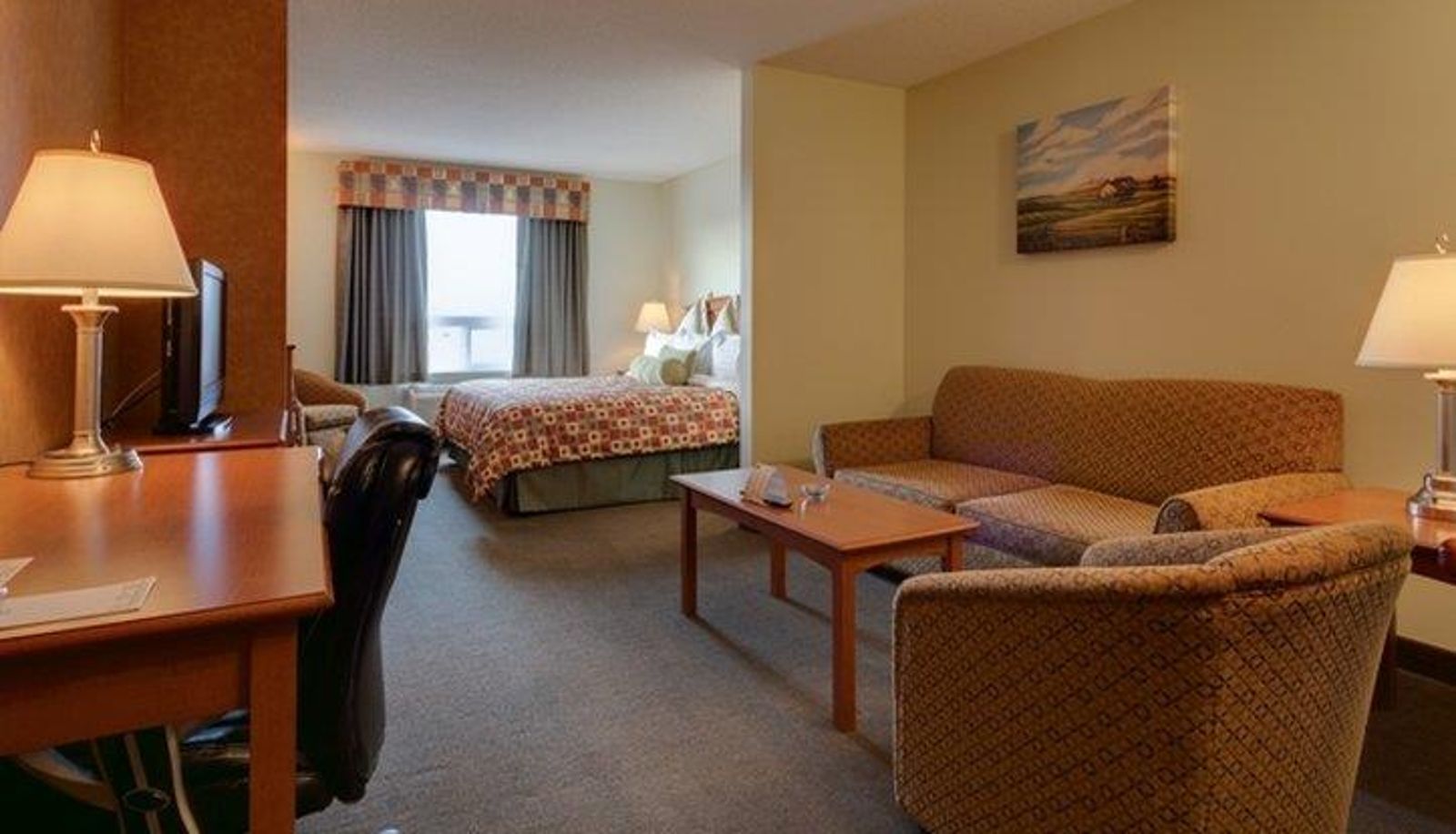 Zimmer - Service Plus Inns and Suites