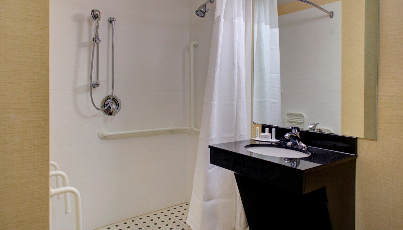 Kamer - Fairfield Inn and Suites by Marriott Montgomery-EastChase Parkway
