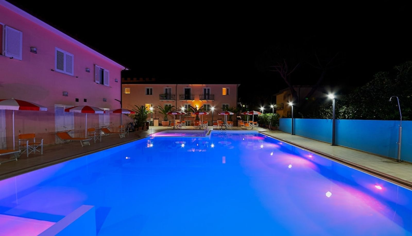 Piscina - Bolgheri Marina Resort