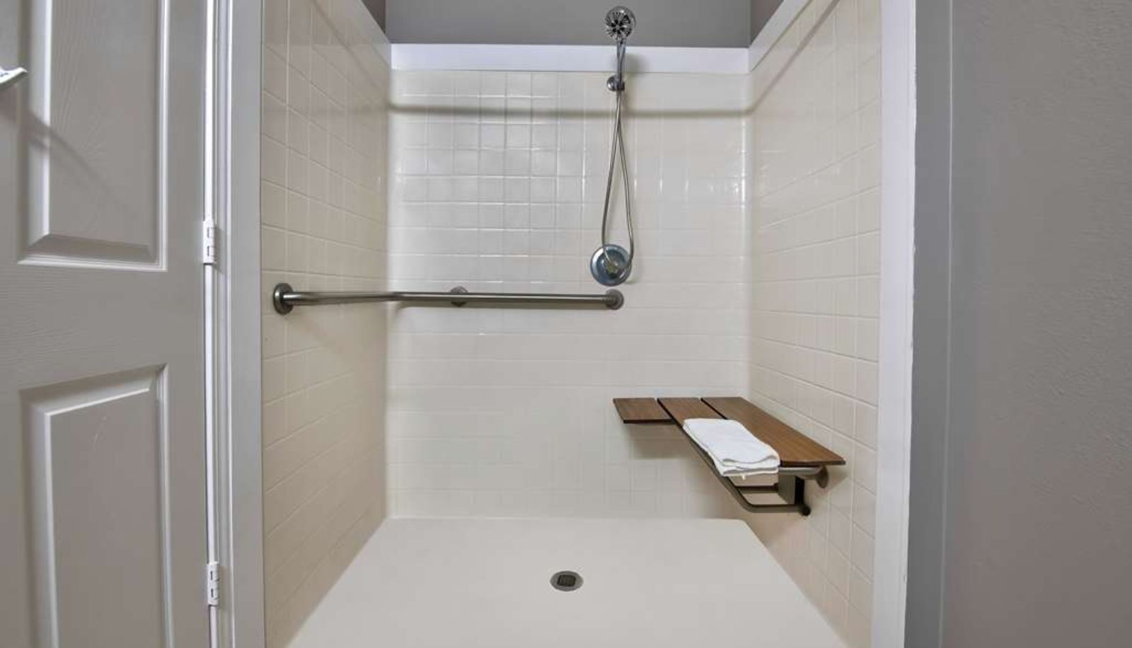Zimmer - Studio 6 Pascagoula MS