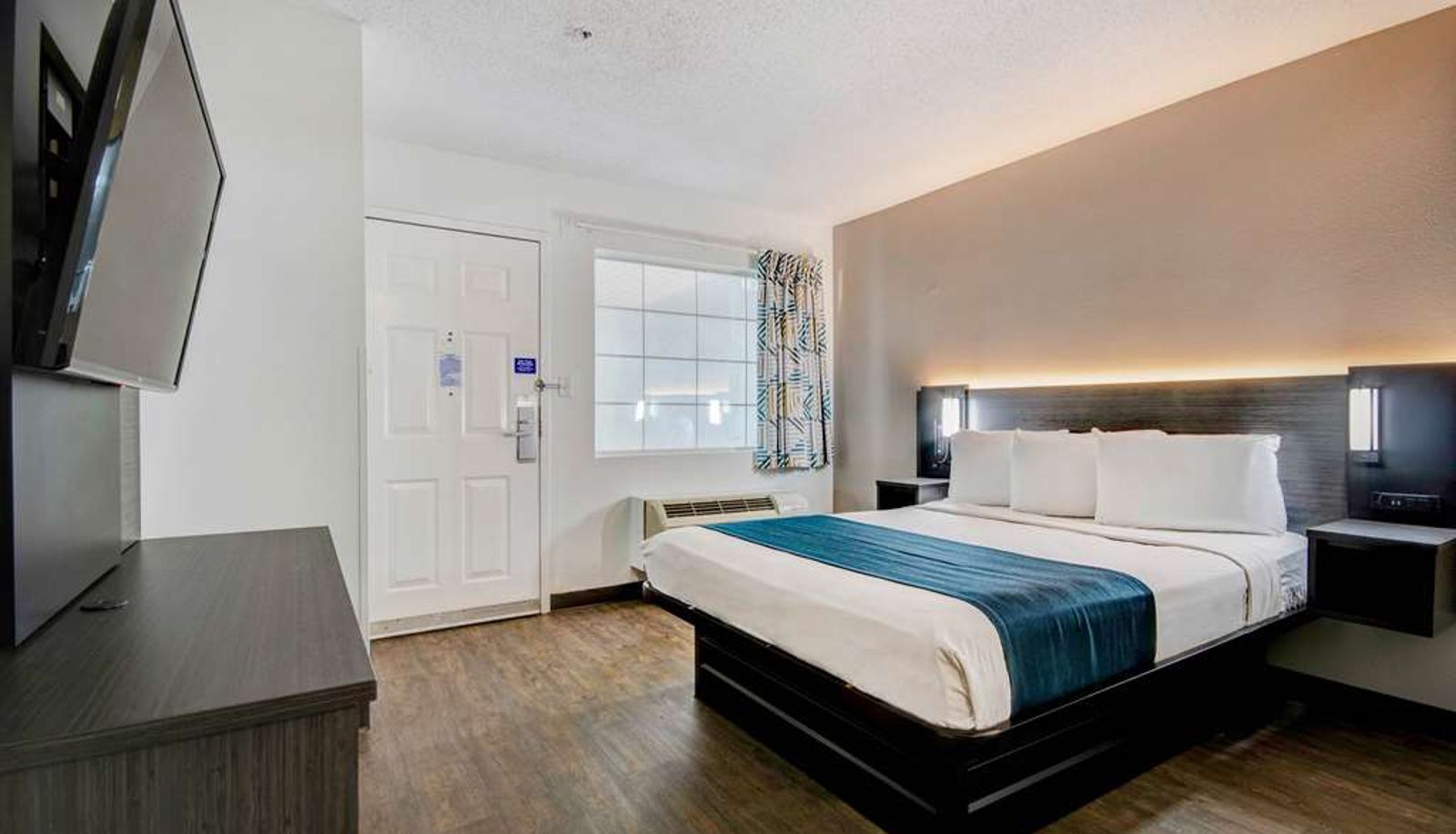 Zimmer - Studio 6 Ocean Springs