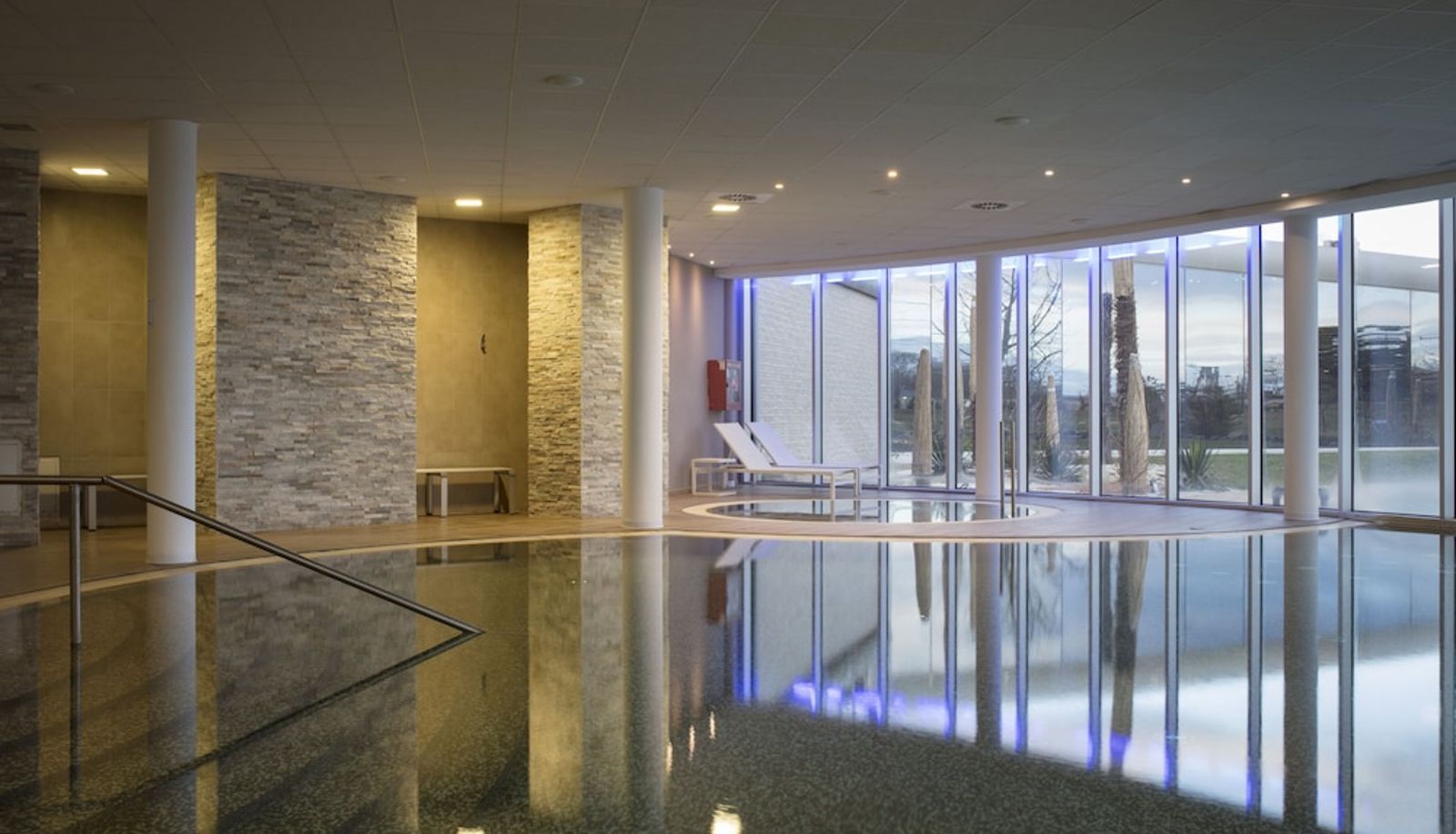 Basen - Mjus World Resort & Thermal Park****Superior