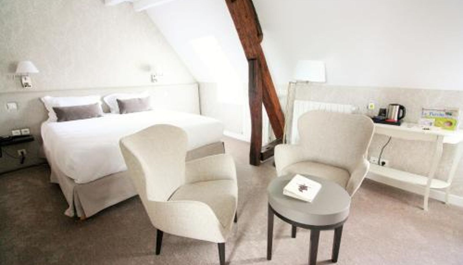 Familienzimmer - Logis - Hôtel & Restaurant du Tribunal