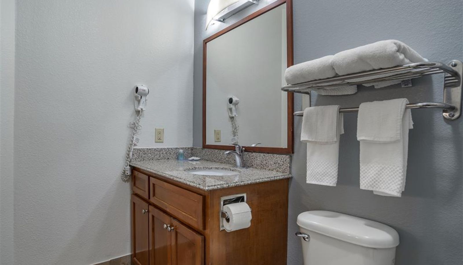 Room - MainStay Suites Denham Springs - Baton Rouge East