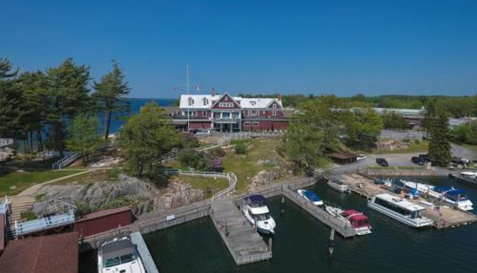 Info - Bonnie Castle Resort & Marina