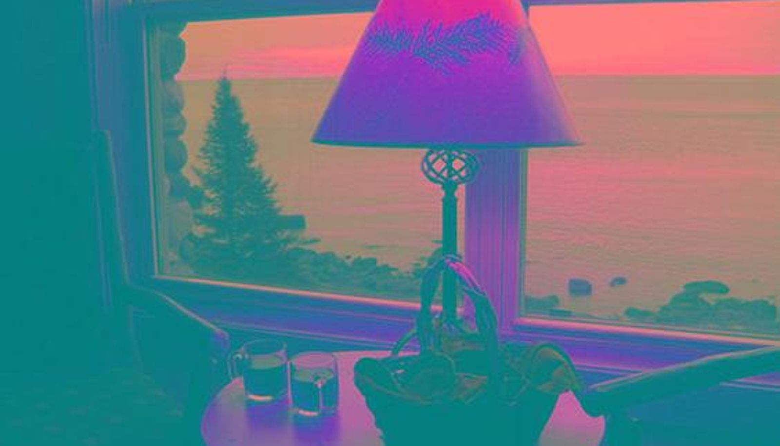 Kamer - Cove Point Lodge