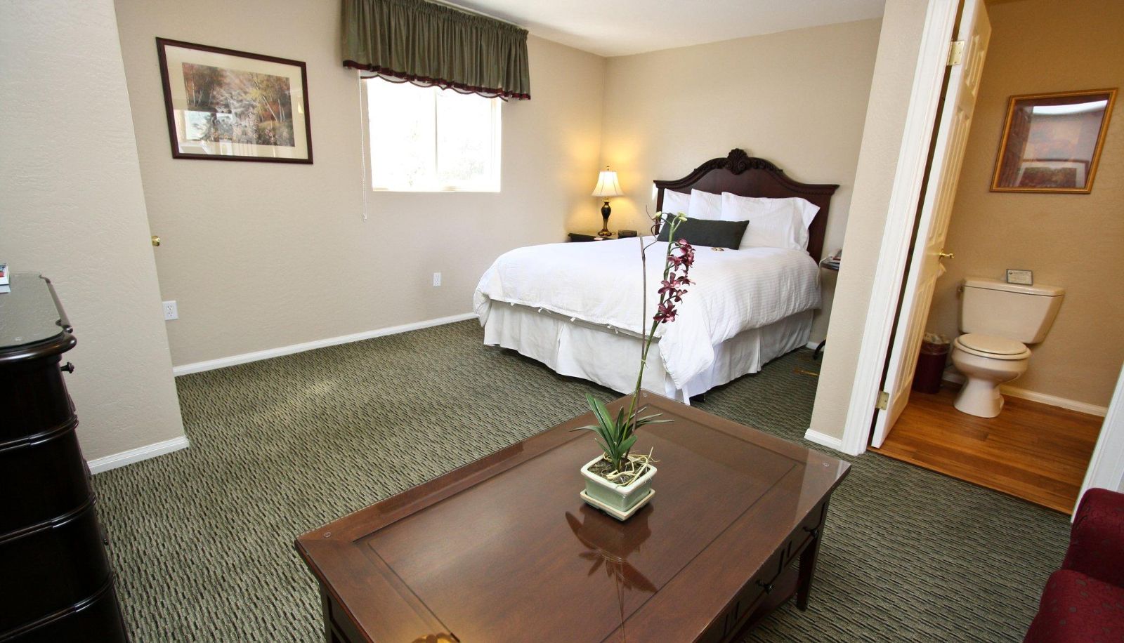 Zimmer - Bay Meadows Resort
