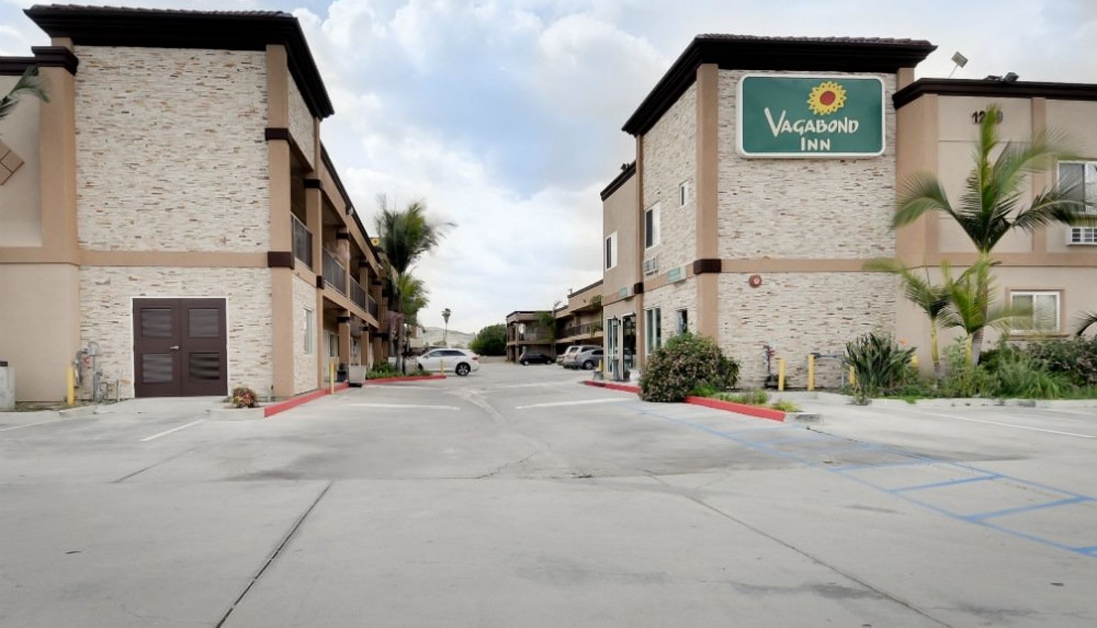 Exterior view - VAGABOND INN HACIENDA HEIGHTS
