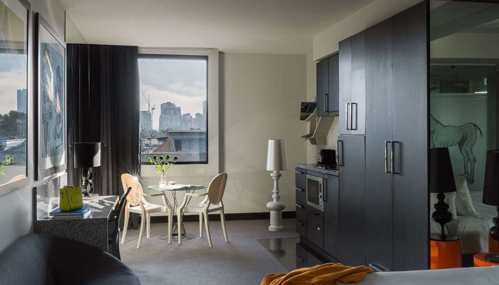Chambre - The Cullen Melbourne - Art Series