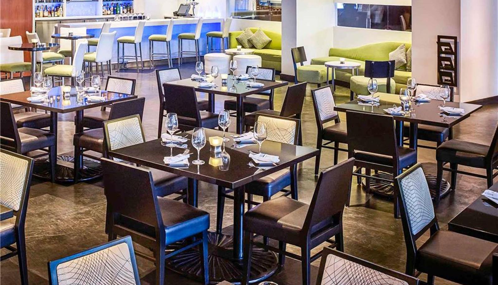 Restaurant - Novotel Toronto North York