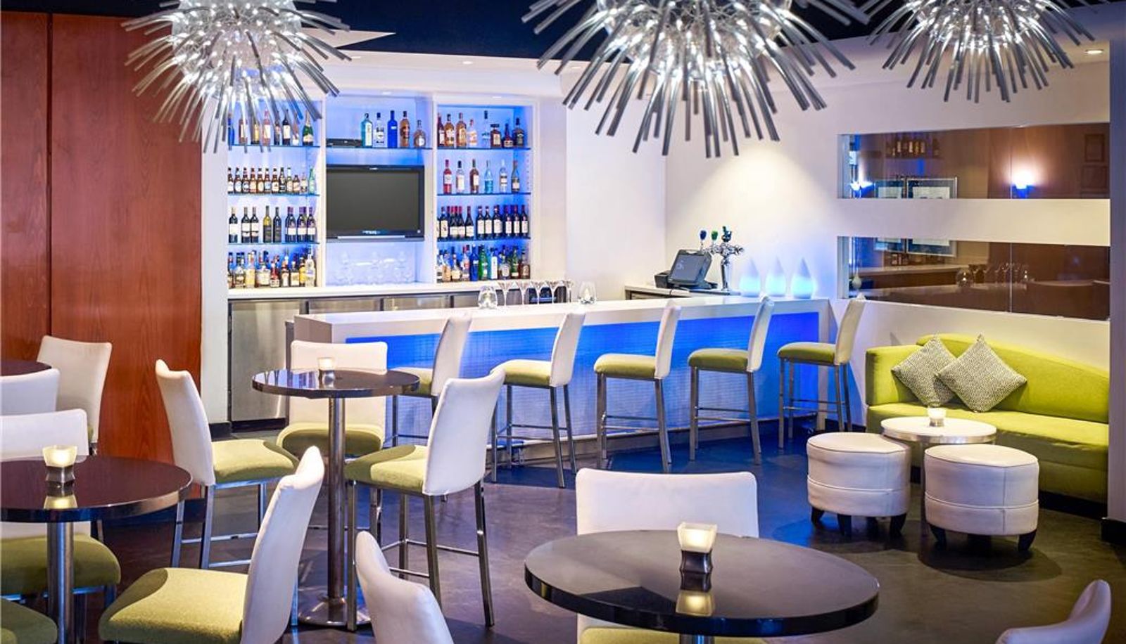 Bar - Novotel Toronto North York
