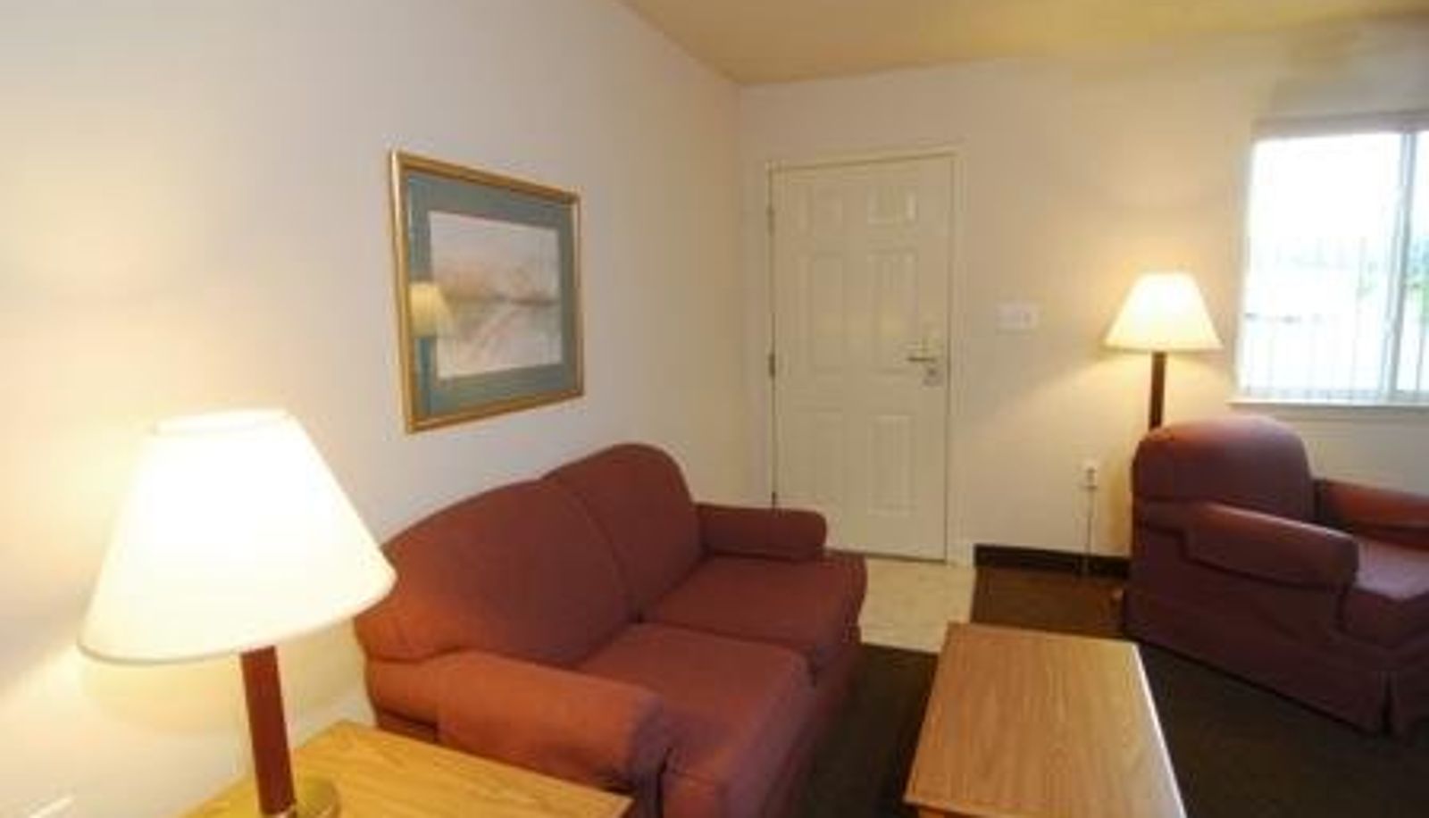 Habitación - Affordable Suites of America -