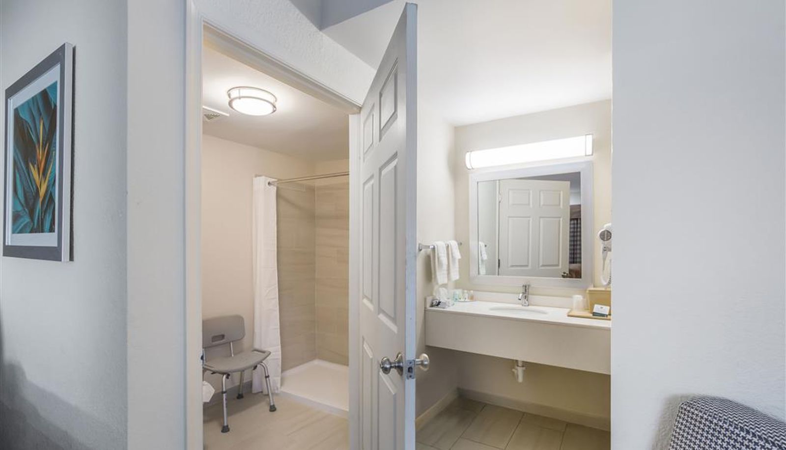 Zimmer - Quality Inn & Suites Suffolk West