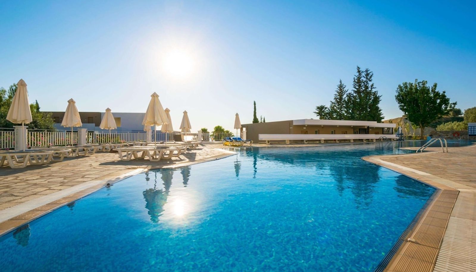 Basen - Porto Angeli Beach Resort – All Inclusive