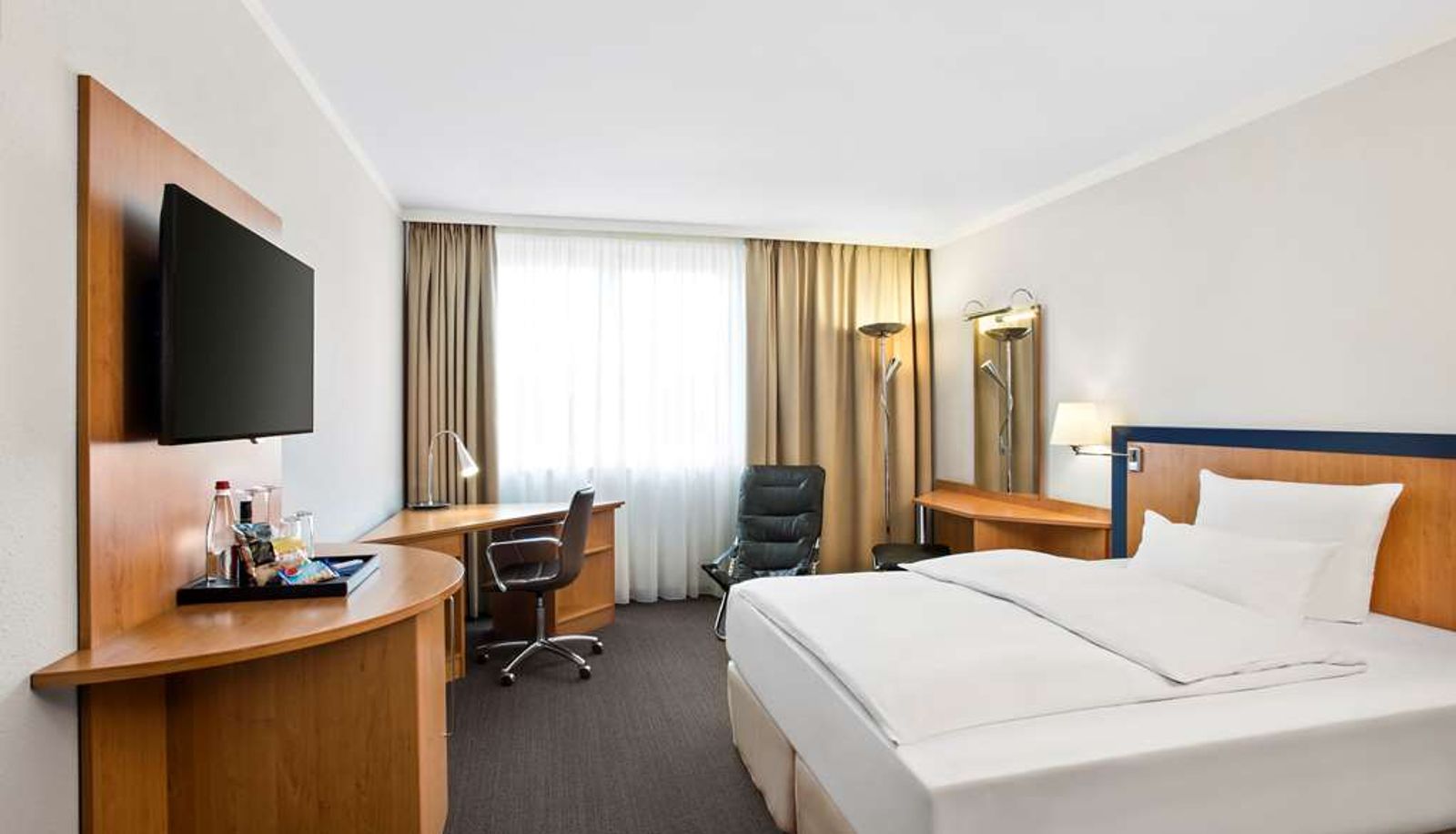 Zimmer - NH Frankfurt Airport West