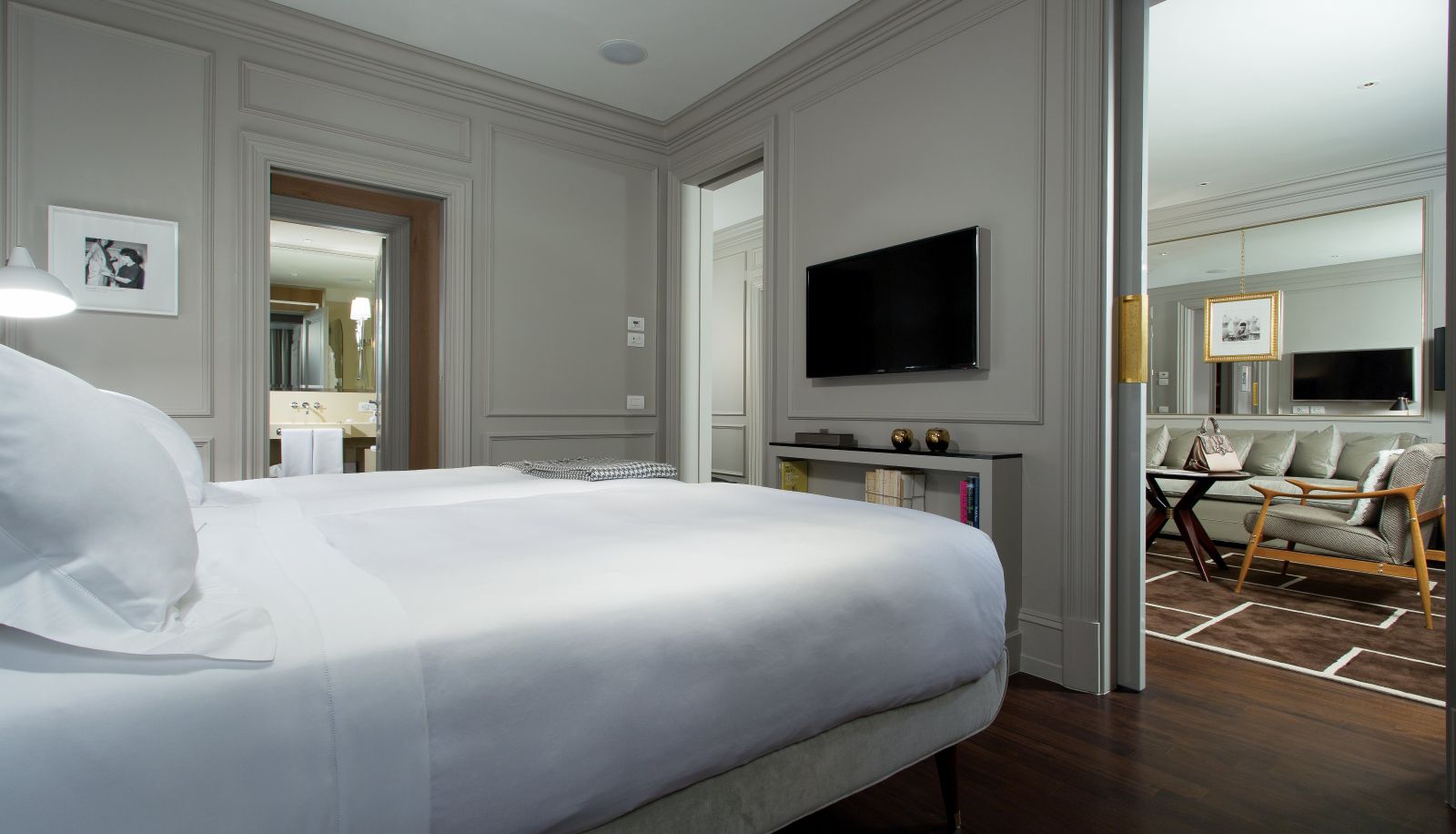 Room - Portrait Firenze